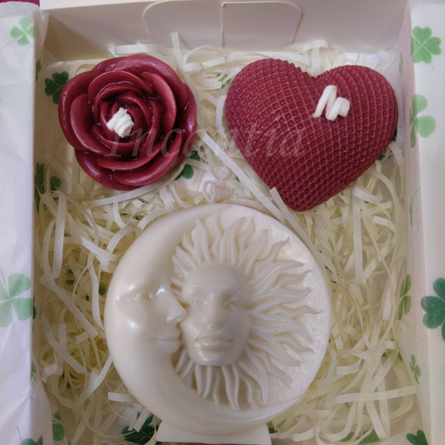 “Entre Céu e Amor” – Conjunto de Velas Decorativas em Cera de Soja